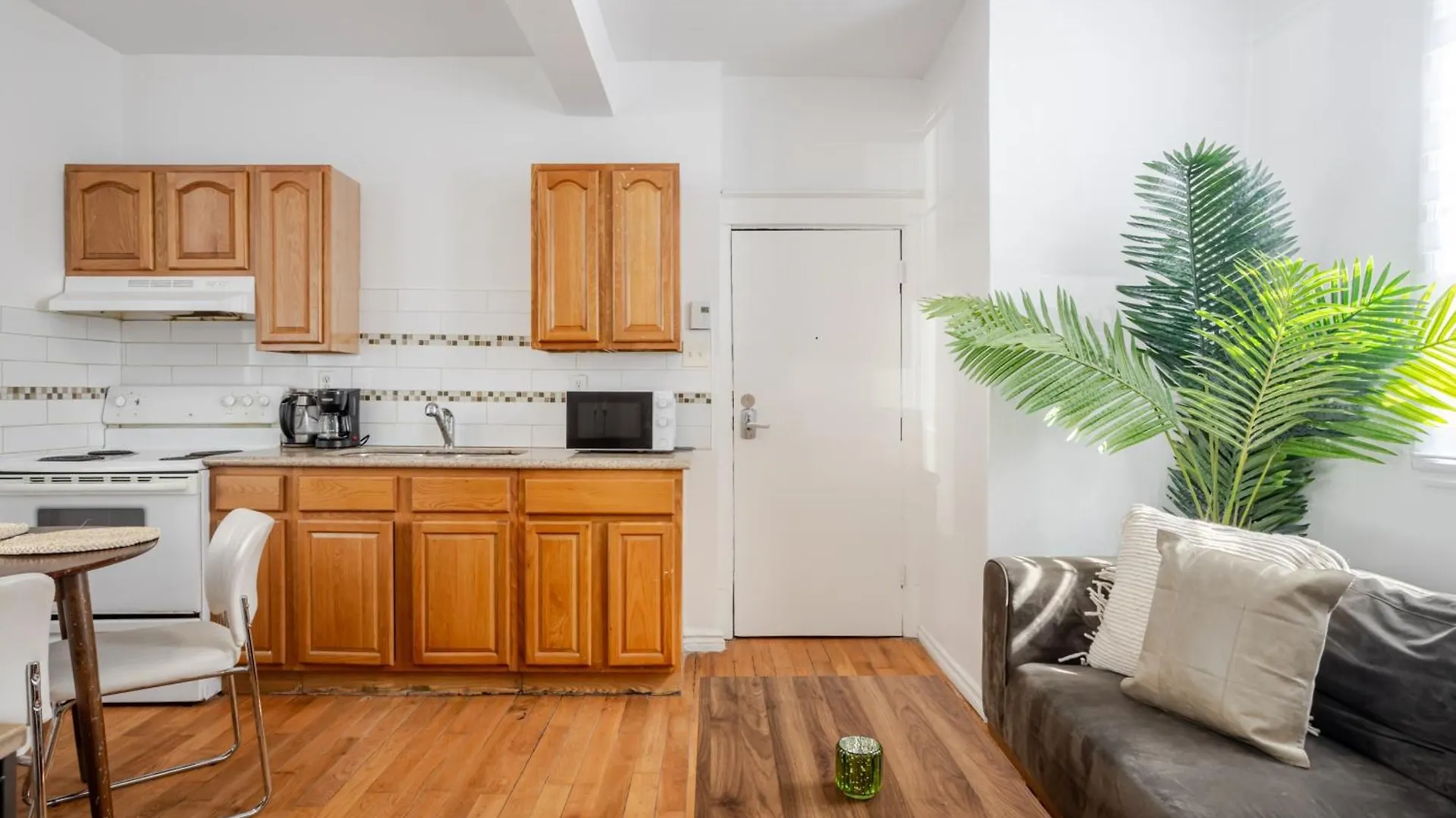 Exclusive Loft Living In The Heart Of Montreal Zh7 Apartment