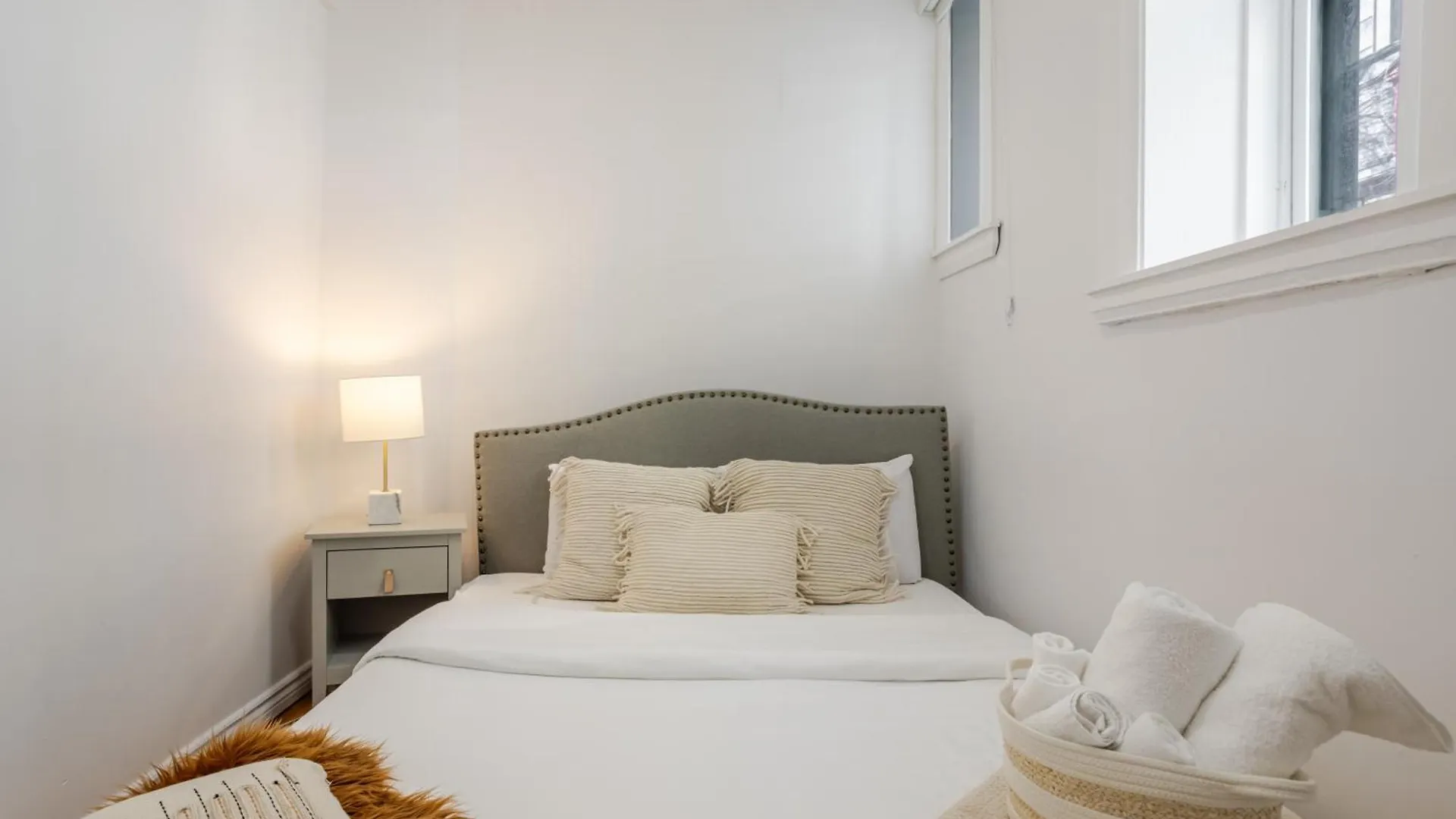 Exclusive Loft Living In The Heart Of Montreal Zh7 Apartment Canada